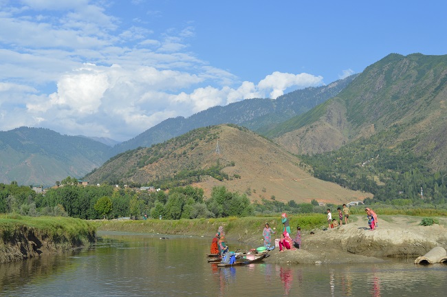 On August 27, 2012 Hizbul Mujahideen terrorists carried out an attack at the Rs 400 crore Wullar Lake rejuvenation project. The rejuvenation work at the Wular Lake stopped after this terror attack.