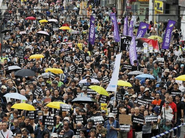 Hong Kong government to withdraw bill that sparked protests