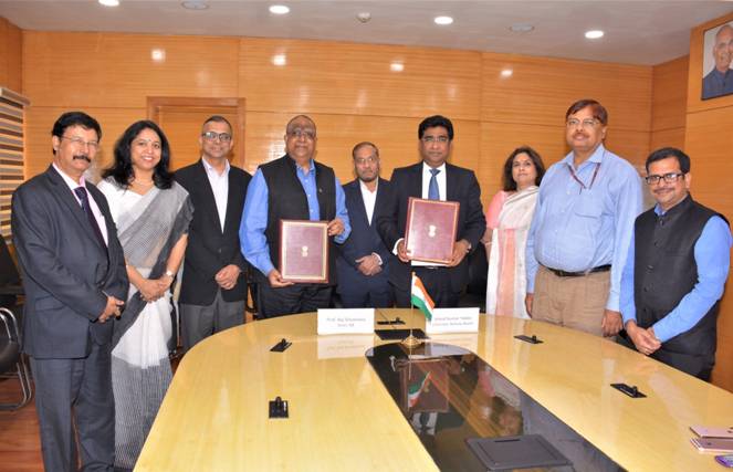 Indian School of Business (ISB) and Ministry of Railways enters into strategic partnership