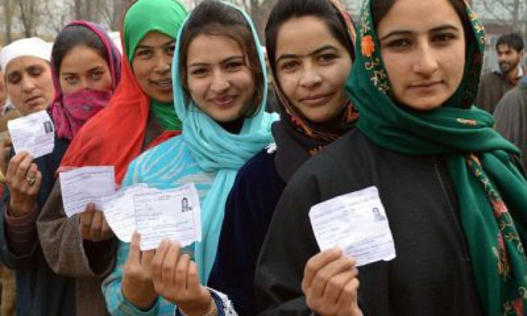 Kashmiri women in a queue to cast their votes. (Representational picture)