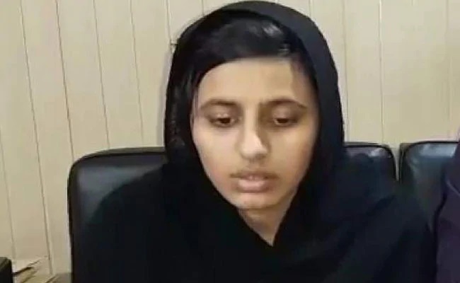 Jagjit Kaur, daughter of a local Sikh Granthi (religious teacher) was abducted at gun point in September last year from Nankana Sahib in Pakistan. Jagjit Kaur was then forcibly converted to Islam and married to Mohammad Hasan.