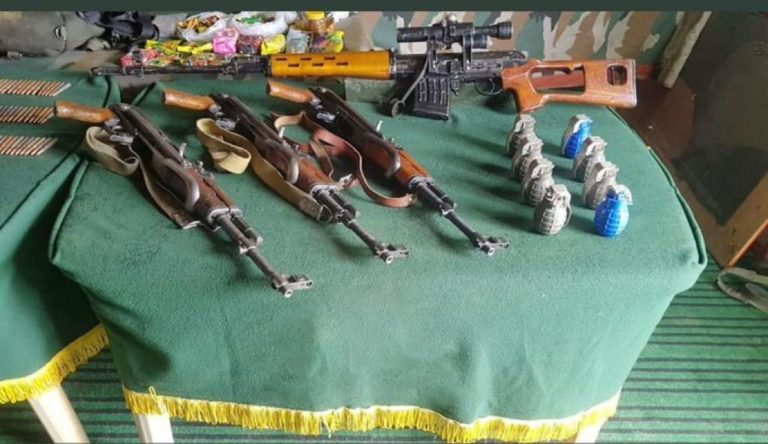 The cache of arms and ammunition recovered from terrorists at the Machil Sector, Kupwara. (Photo: News Intervention)