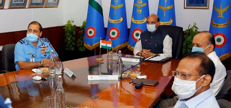 Defence Minister Rajanth Singh (centre), Air Chief Marshal RKS Bhadauria (left) at the Air Force Commander's Conference at Srinagar on Wednesday. (Photo: News Intervention)