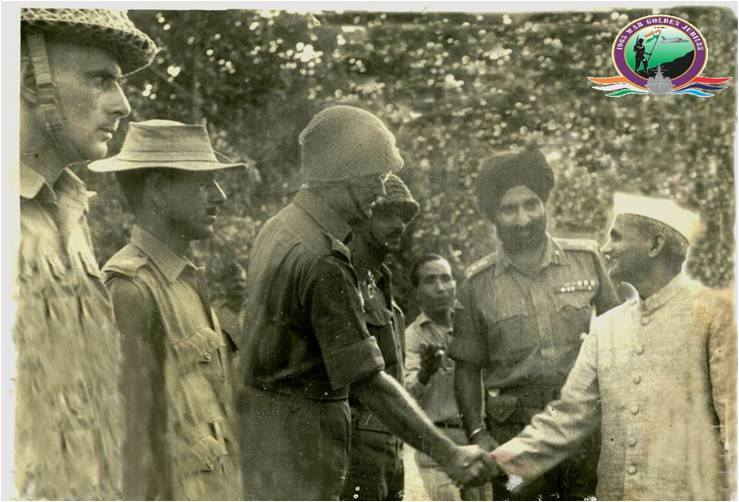 Lt. Col. (later Brig.) Desmond E Hayde being congratulated by the Indian Prime Minister Lal Bahadur Shastri after victory in Dograi Battle in 1965. Lt. Col. Hayde was the Commanding Officer of 3 Jat that captured Dograi from Pakaistan Army.