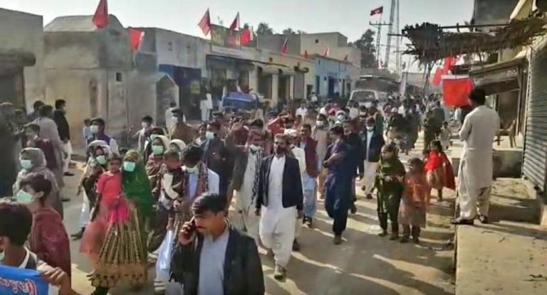 Sindhis at the rally in Sann, Jamshoro, Sindh. (Photo: News Intervention)