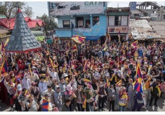 Tibetans-in-exile gather to observe 63rd Tibetan National Uprising Day at Dharamsla. (Photo: Sonam Tobgyal, Sonam Tshering & Tibet.net)