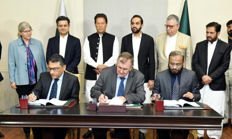 Imran Khan during the signing of Reko Diq deal with Canada's Barrick Gold Corporation at Islamabad on 20 March 2022. Imran Khan was the Prime Minister of Pakistan when this deal was inked. (Photo: PTI)