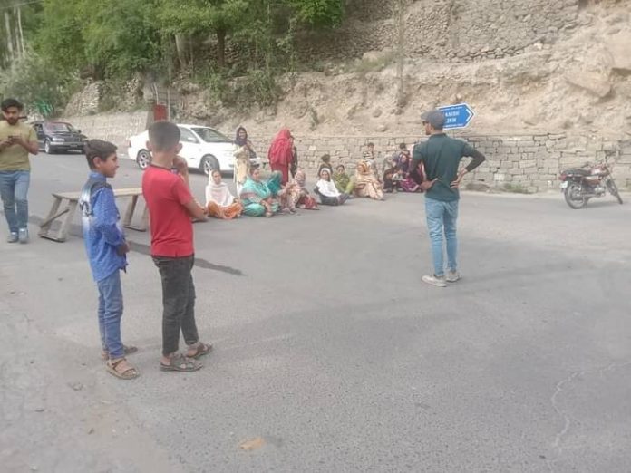 protest in gilgit baltistan