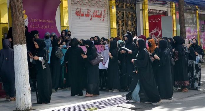 afghan women protest