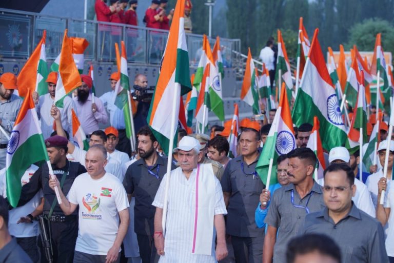 independence day celebrations in Kashmir