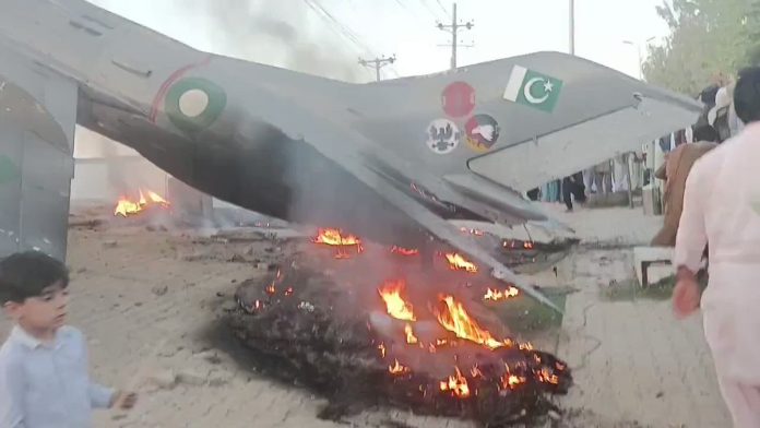 pakistan air force attacked