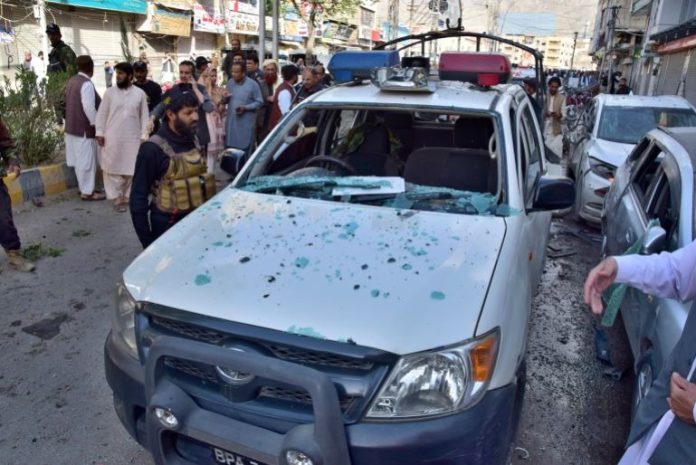 A police vehicle was attacked in Nasirabad.