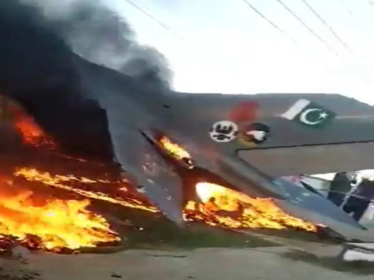 Pakistani air force training base attacked in Mianwali