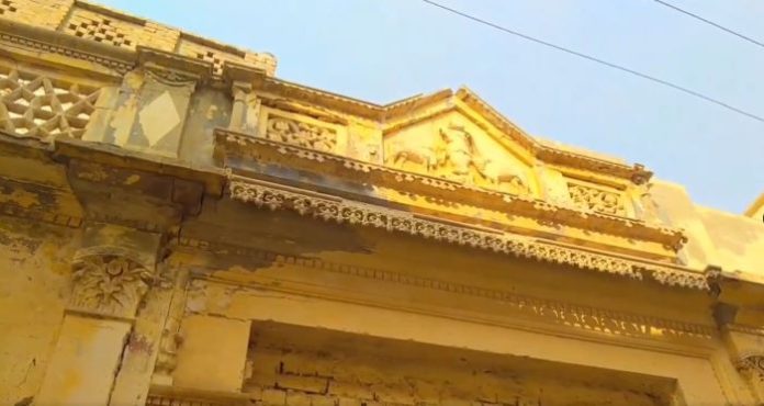 hindu temple converted to mosque in Pak