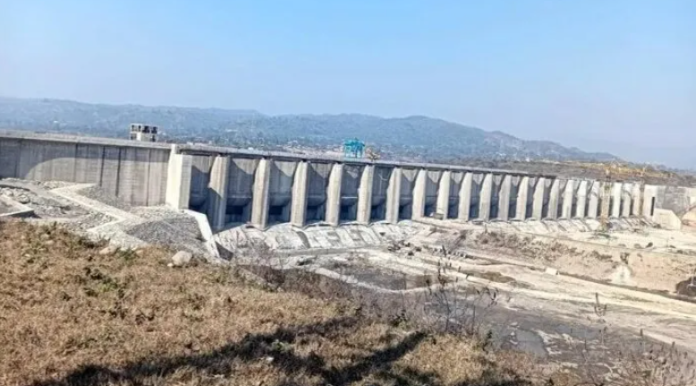 India halts the water flow from Ravi river to Pakistan with the completion of Shahpur Kandi Barrage for irrigation and hydropower