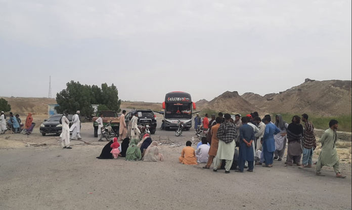 Families of Enforced Disappearance Victims Stages Sit-In Protest and blocks Main Road From Turbat To Karachi and demand their immediate release