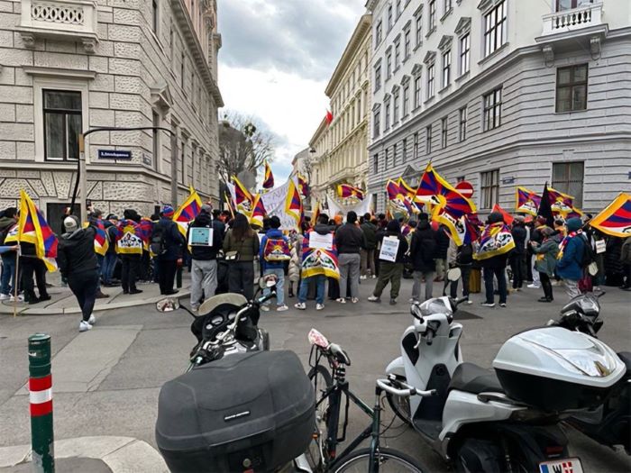 Tibetan protest against china