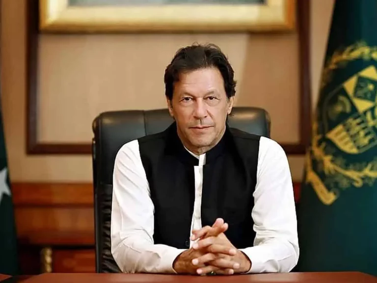 Pakistan to Discuss Imran Khan’s Party Ban in Cabinet