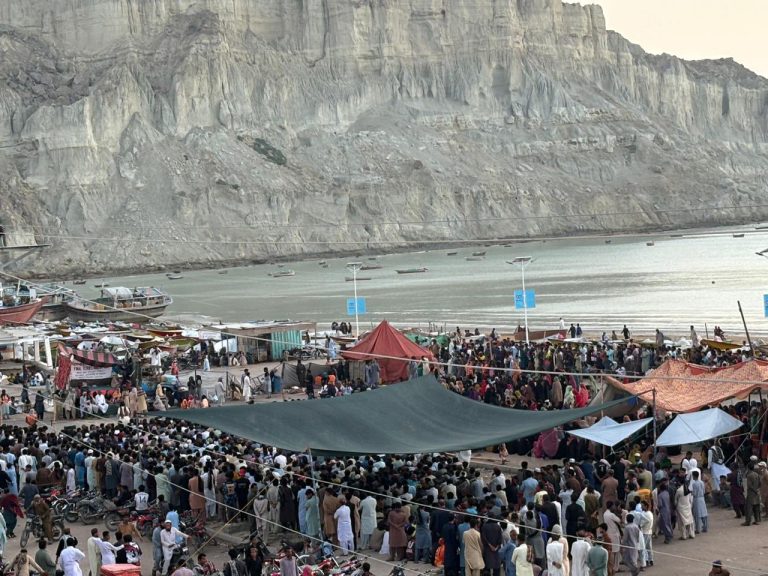 Gwadar Demonstrators Plan Turbat Journey Post-Sugandi Diwan Ceremony