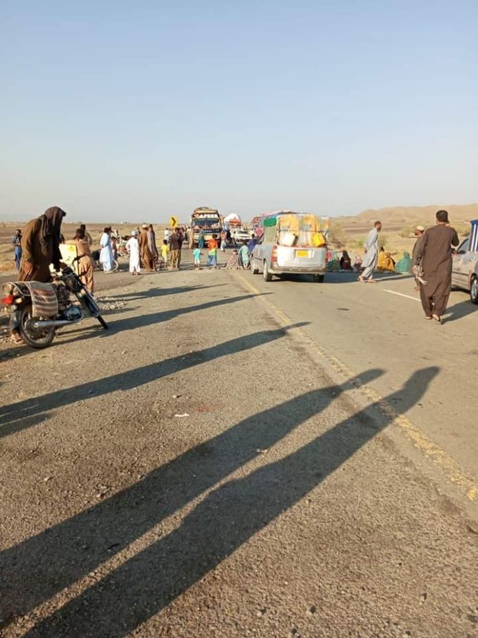 Yet Another Baloch Youth Missing After Army Raid, Family Stages Roadblock on CPEC Route