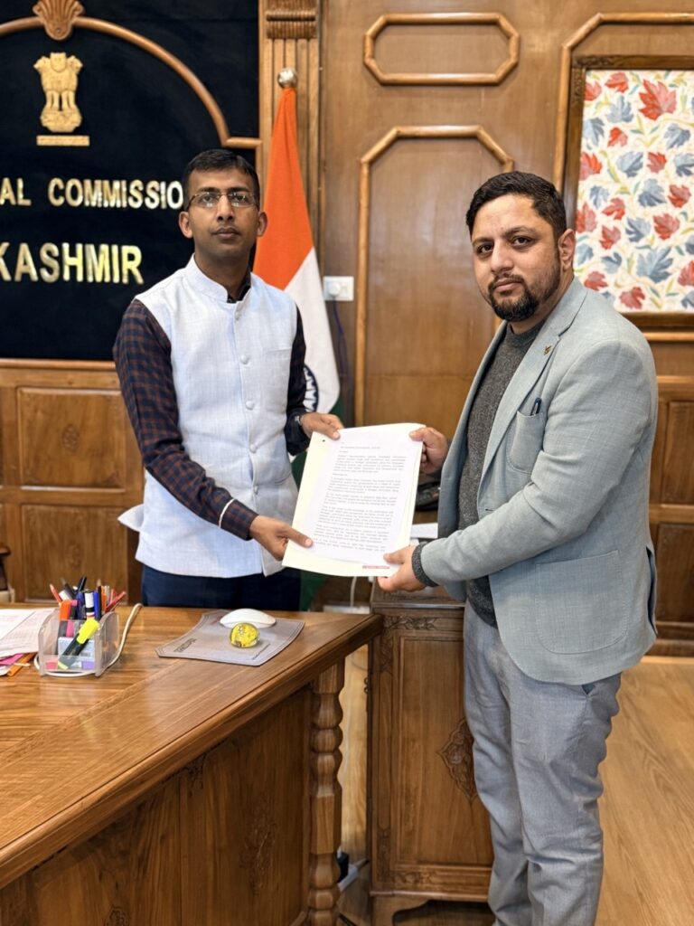 Haq Insaaf Council Submits Representation to Divisional Commissioner Kashmir on Illegal Land Deals and Constructions